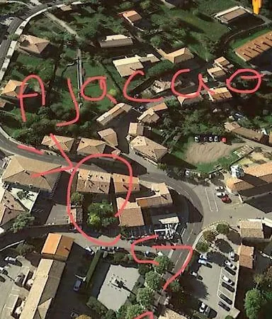 Dans Maison De Village Апартаменты Пьяна