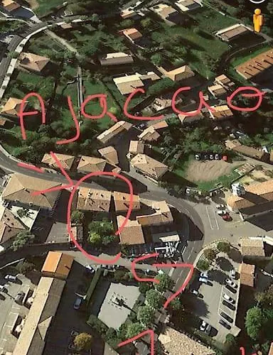 Dans Maison De Village 公寓 皮亚纳